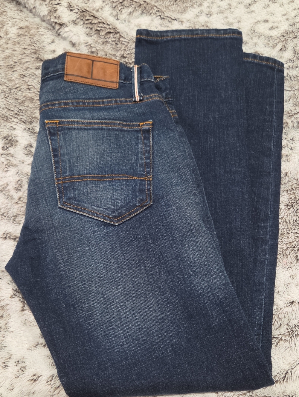 Hilfiger Jeans - Classic Denim
